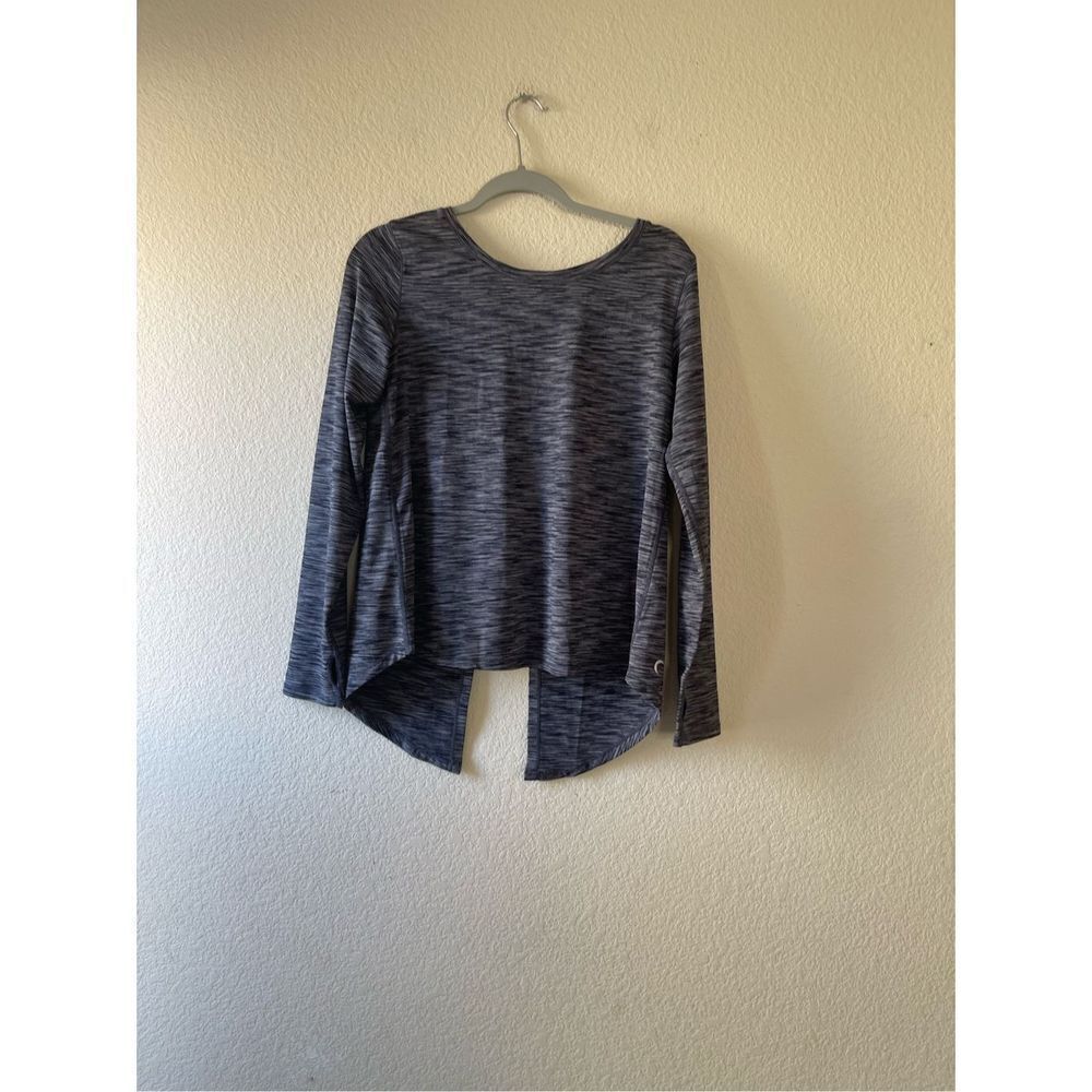 Zyia active grey long sleeve with split‎ open back size xl